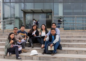 Pronabec ofrece 8 000 becas para apoyar la permanencia de estudiantes en universidades públicas