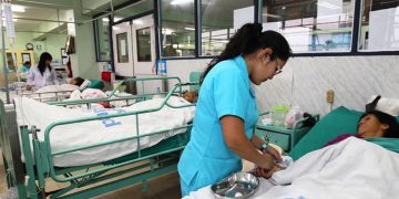 Deficiencias en centros de salud limitan la atención médica en Ica