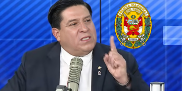 Ministro del Interior anuncia reforma para expulsar a malos policías