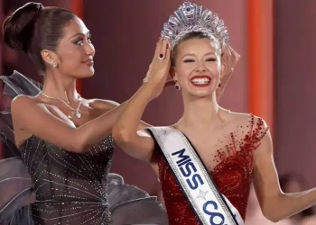 El Brillo de la Corona: Yolina Lindquist se Alza con el Título de Miss Cosmo 2025