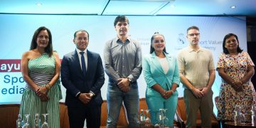 Fernando Morientes lidera jornada de reflexión sobre educación y deporte junto a la UCV