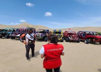 Alertan que vehículos tubulares arriesgan la conservación biológica, cultural y paisajística de la Huacachina