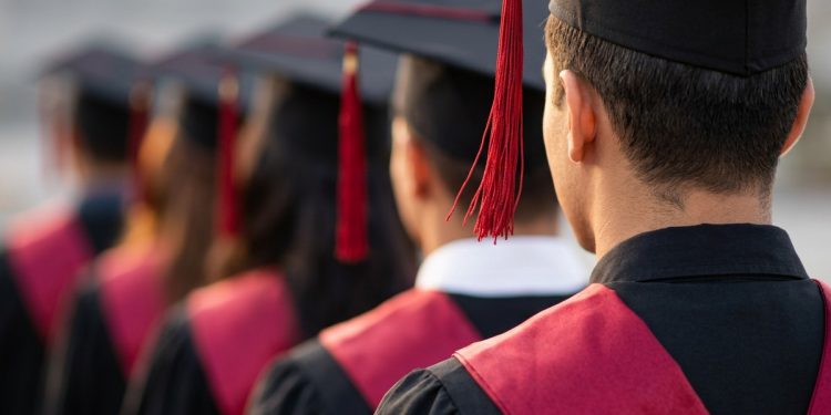 Educación superior: tres dimensiones clave para el desarrollo del país