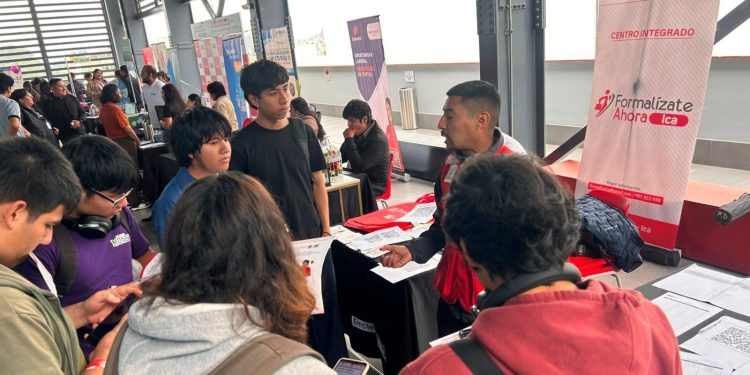 UTP Ica impulsa la empleabilidad de sus estudiantes con una nueva edición de su feria laboral