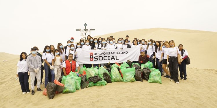 Estudiantes de UTP promueven el cuidado del medio ambiente a través de su voluntariado