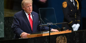 Trump amenaza con “aniquilar” a Irán si no alcanza un acuerdo para terminar la guerra