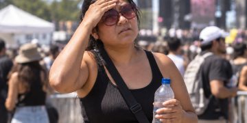 ¿Asistirás a un megaevento? Conoce cómo mantenerte hidratado y evitar golpes de calor.