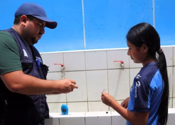 Estudiantes de 13 colegios de Ica reciben capacitación sobre cuidado y calidad del agua