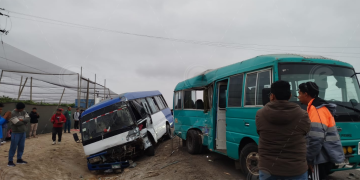 Choque entre buses que trasladaban a trabajadores agrícolas deja tres heridos en Villacurí