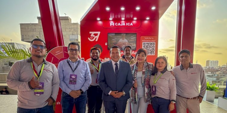 Caja Ica participa en el Perú Business Fest 2026 para impulsar el crecimiento de emprendedores y pequeñas empresas