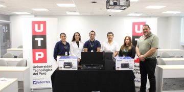 UTP entrega equipos al Hospital Santa María del Socorro de Ica para fortalecer su labor institucional